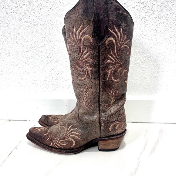 CIRCLE G WOMEN'S SCROLLING EMBROIDERY WESTERN BOOTS - SNIP TOE 6 - Picture 4 of 10